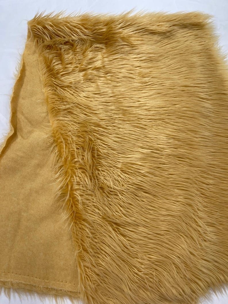 SHAGGY VEGGAN FAUX FUR (by the yard)