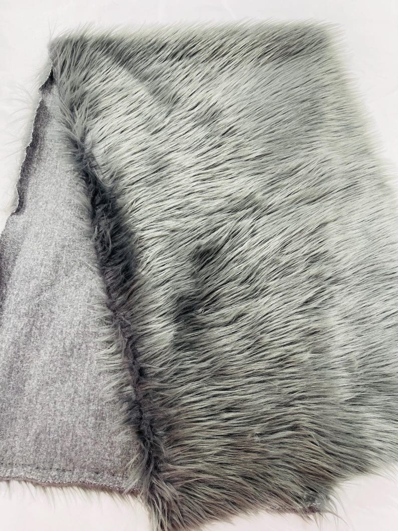 SHAGGY VEGGAN FAUX FUR (by the yard)