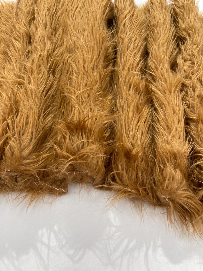 SHAGGY VEGGAN FAUX FUR (by the yard)