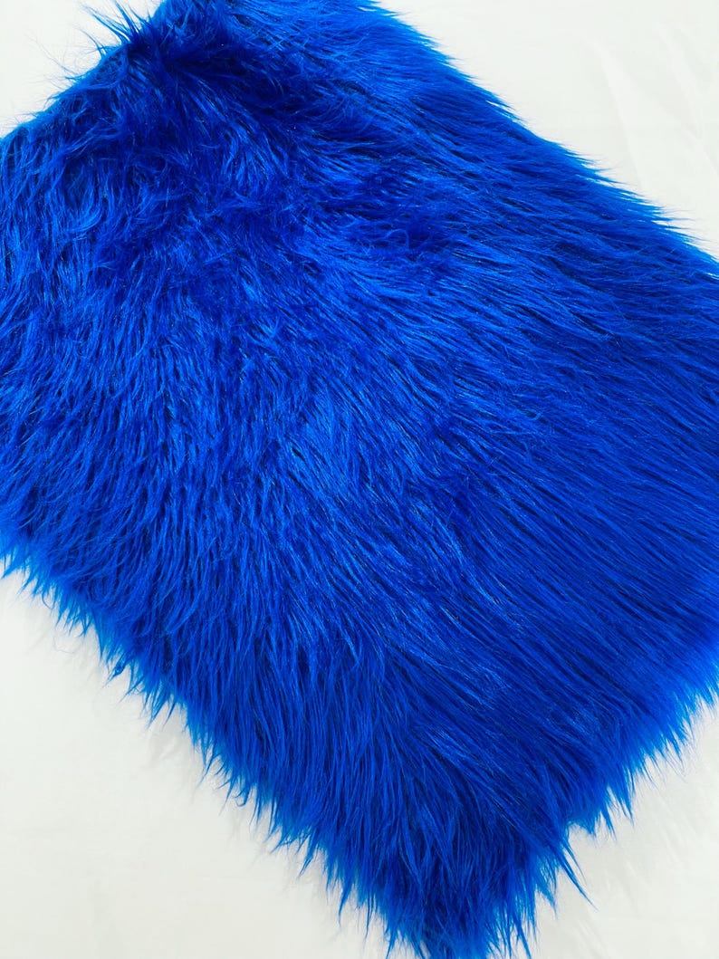 SHAGGY VEGGAN FAUX FUR (by the yard)