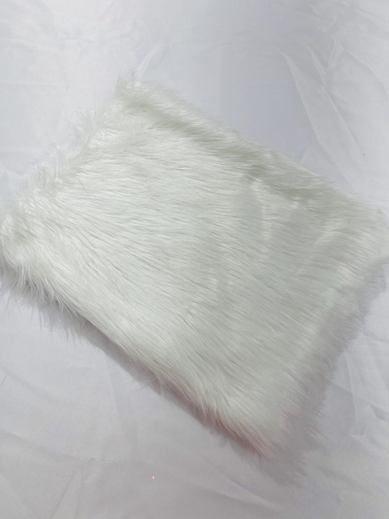 SHAGGY VEGGAN FAUX FUR (by the yard)